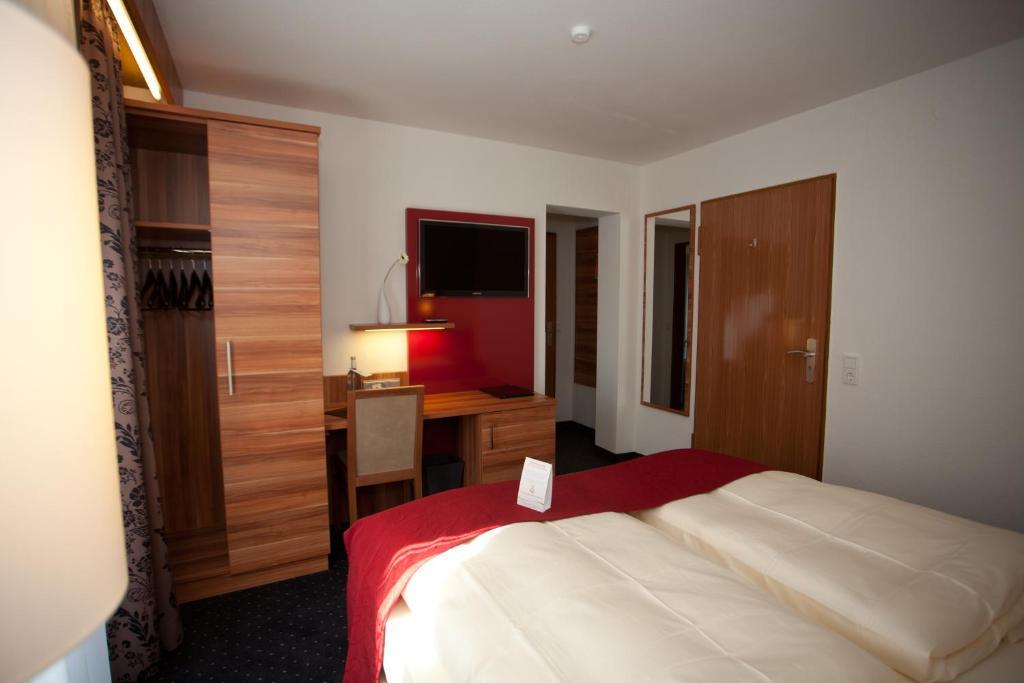 Hotel Knaus Am Hafen Uhldingen-Mühlhofen Camera foto